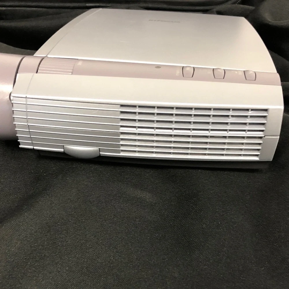 InFocus Model LP130 Projector - Picture 7 of 11